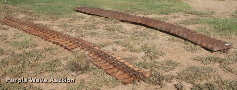 image for item MJ9174 Komatsu D21P-6  tracks