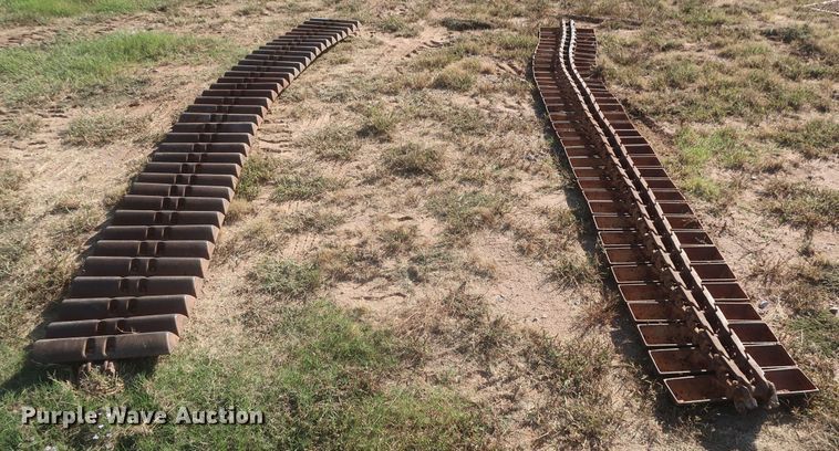 image for item MJ9174 Komatsu D21P-6  tracks