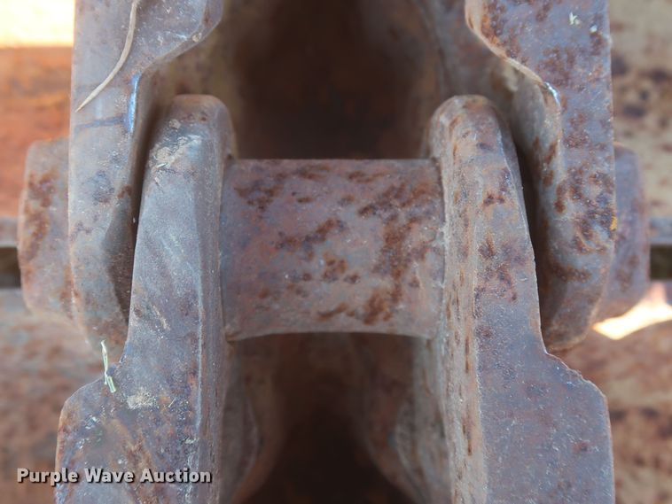 image for item MJ9174 Komatsu D21P-6  tracks