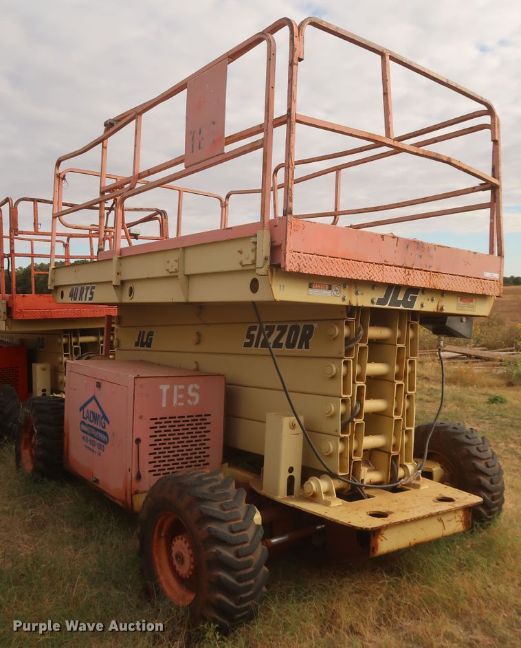 image for item MJ9186 JLG 40-RTS  scissor lift