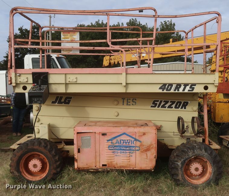 image for item MJ9186 JLG 40-RTS  scissor lift