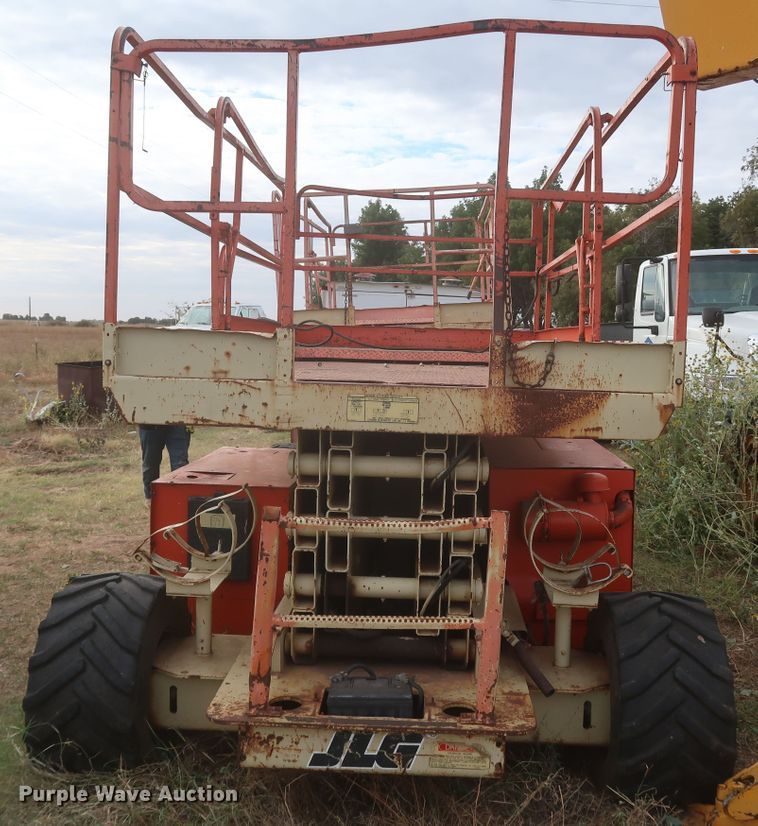 image for item MJ9187 1996 JLG 33-RTS  scissor lift