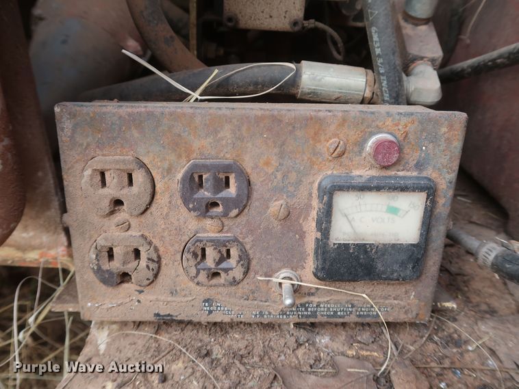 image for item MJ9187 1996 JLG 33-RTS  scissor lift