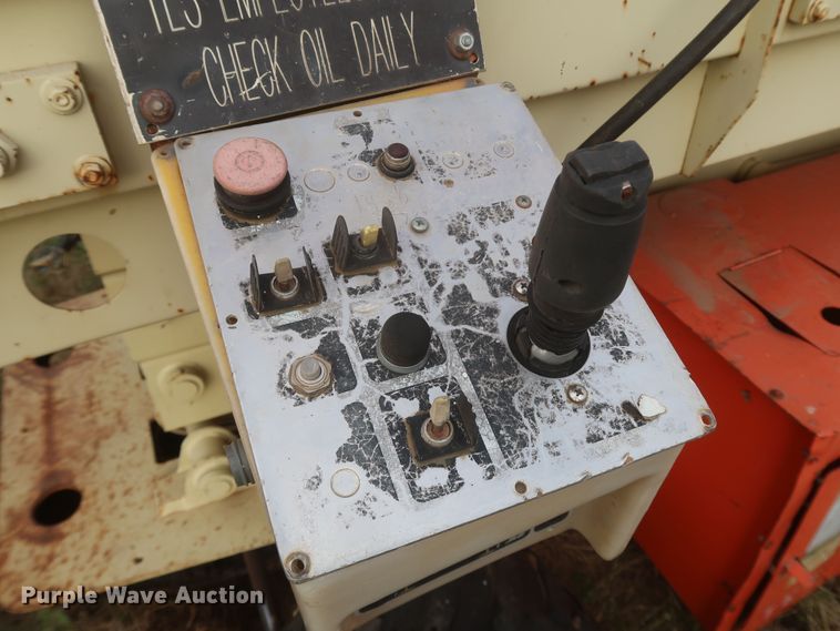 image for item MJ9187 1996 JLG 33-RTS  scissor lift