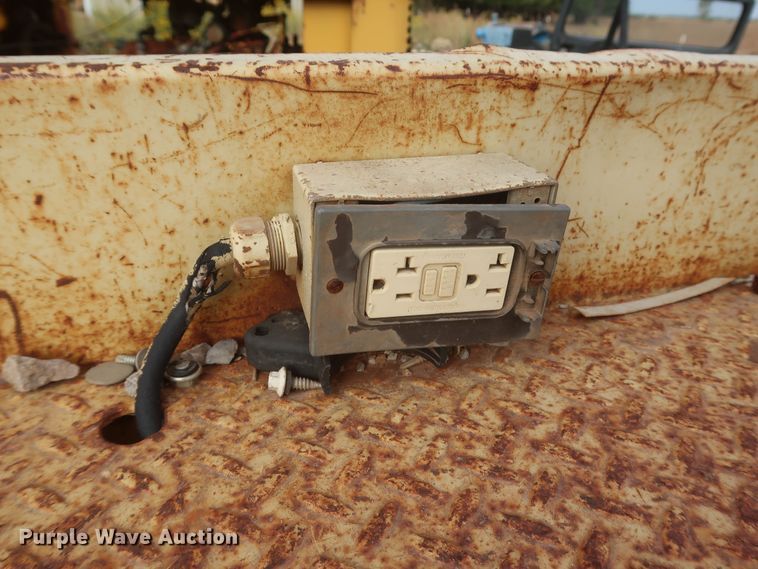 image for item MJ9187 1996 JLG 33-RTS  scissor lift