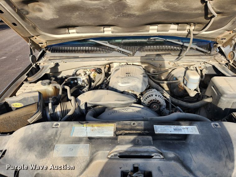 image for item MK9348 2001 GMC Sierra 1500  Ext. Cab pickup truck