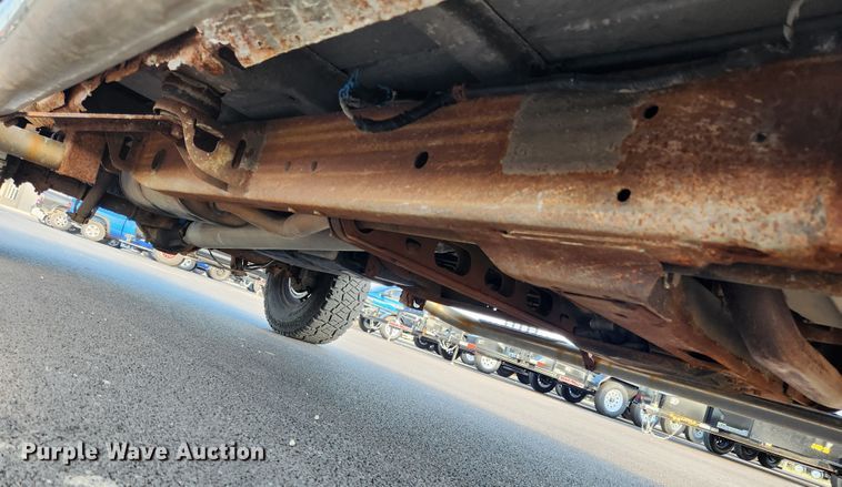 image for item MK9348 2001 GMC Sierra 1500  Ext. Cab pickup truck