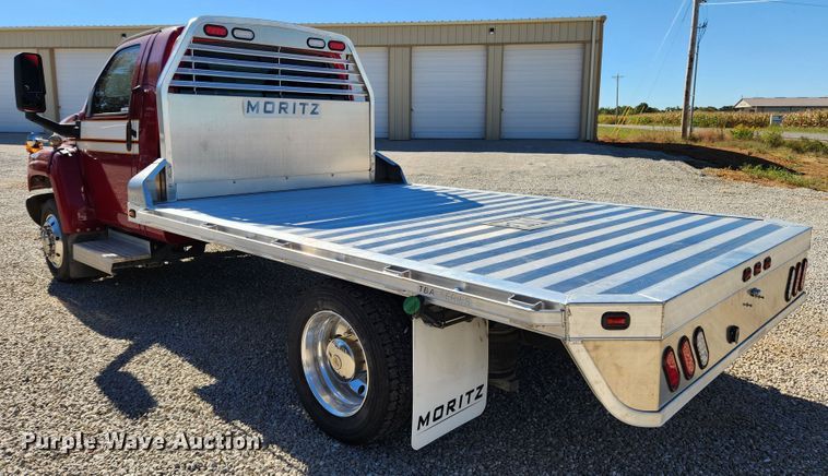 image for item MK9380 2008 Chevrolet C4500  flatbed truck
