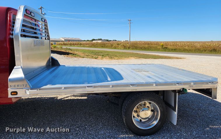 image for item MK9380 2008 Chevrolet C4500  flatbed truck