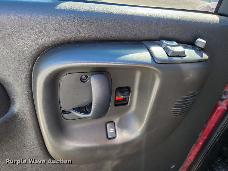 image for item MK9380 2008 Chevrolet C4500  flatbed truck