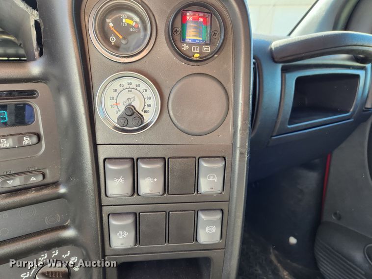 image for item MK9380 2008 Chevrolet C4500  flatbed truck