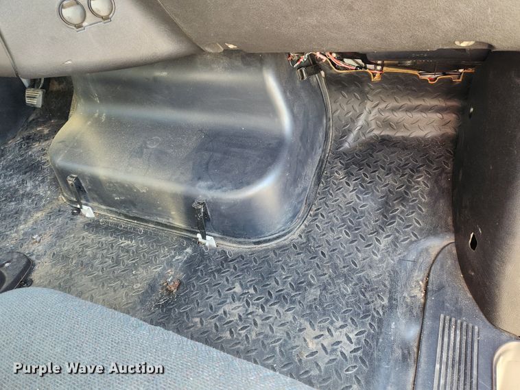 image for item MK9380 2008 Chevrolet C4500  flatbed truck