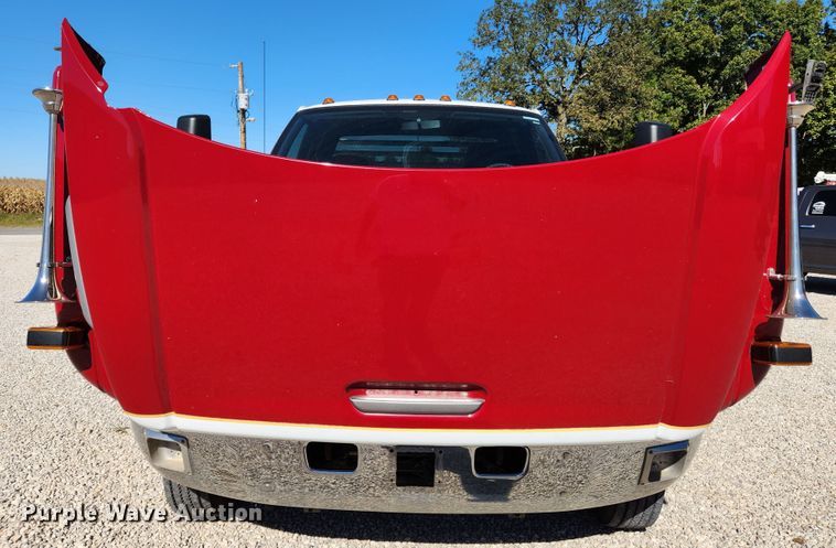 image for item MK9380 2008 Chevrolet C4500  flatbed truck