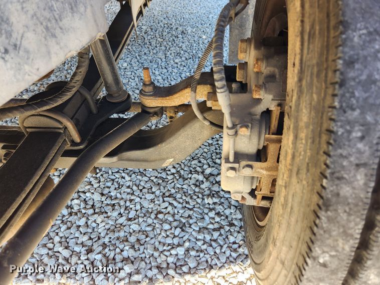 image for item MK9380 2008 Chevrolet C4500  flatbed truck