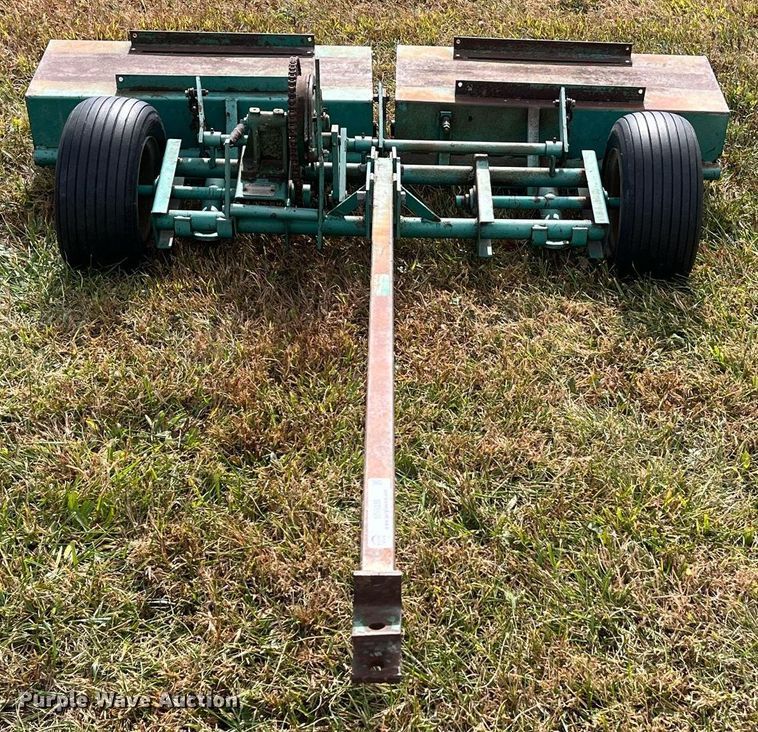 image for item MN9339 Cushman  aerator