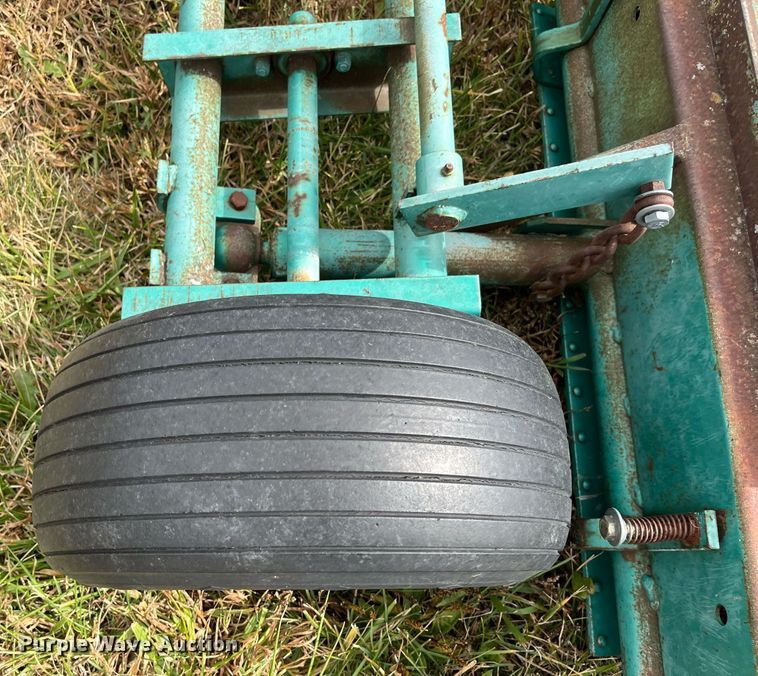 image for item MN9339 Cushman  aerator