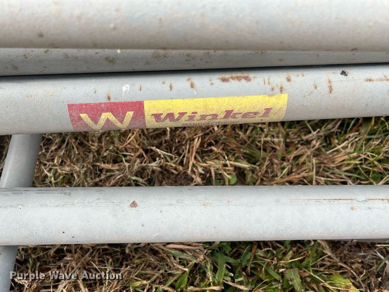 image for item MN9340 Approximately 7 livestock panels