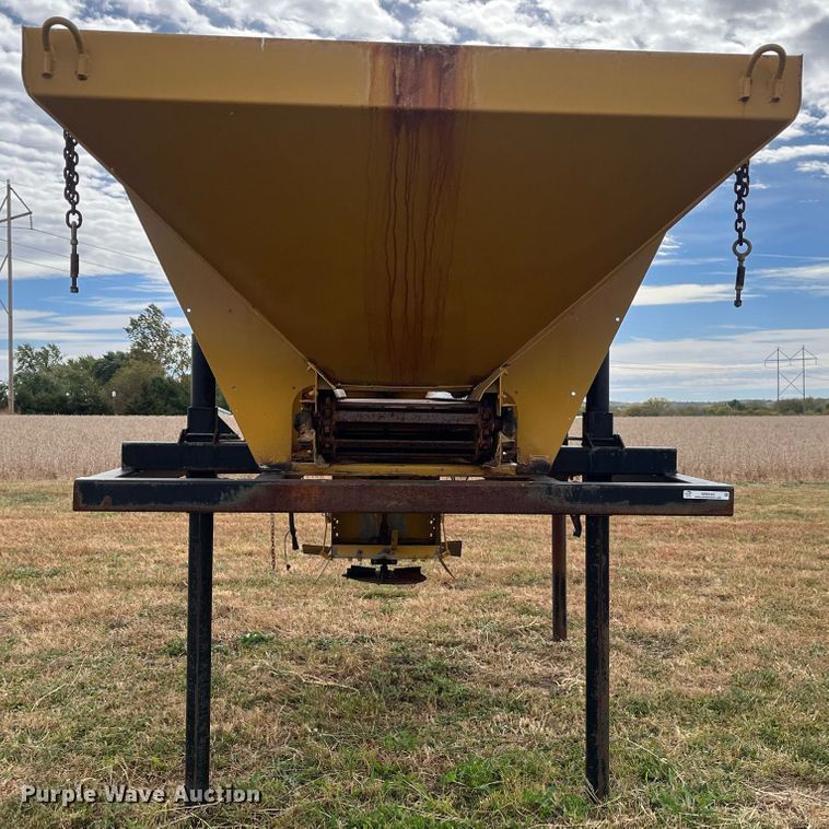 image for item MN9344 Hi-way E2020XT10  spreader