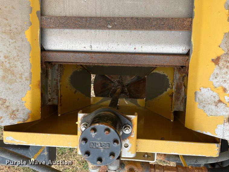 image for item MN9344 Hi-way E2020XT10  spreader