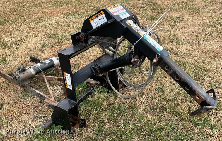 image for item MN9345 Valk V51075  snow plow