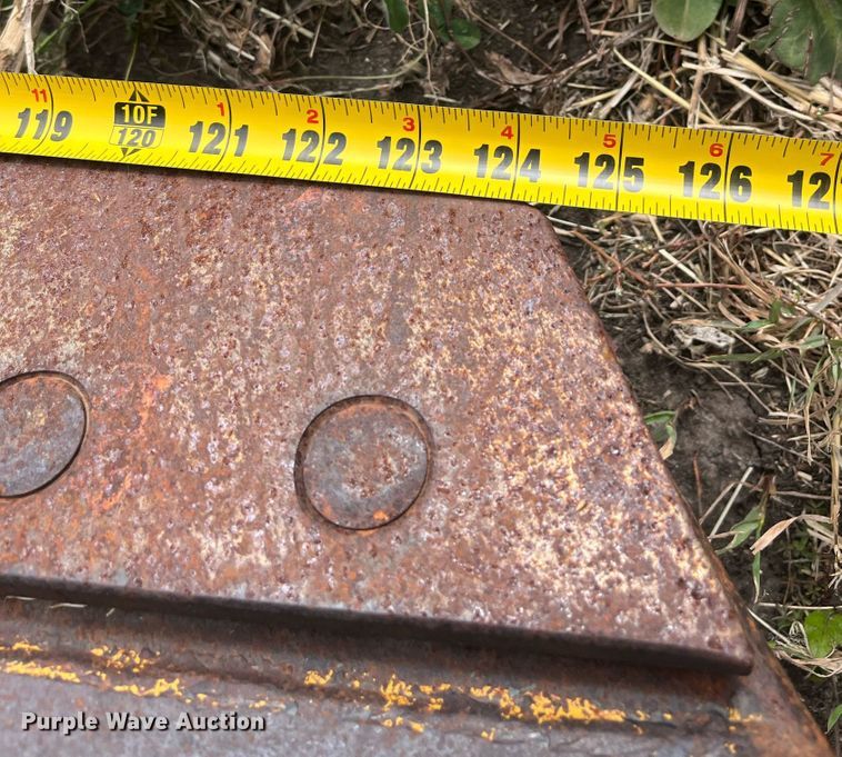 image for item MN9345 Valk V51075  snow plow