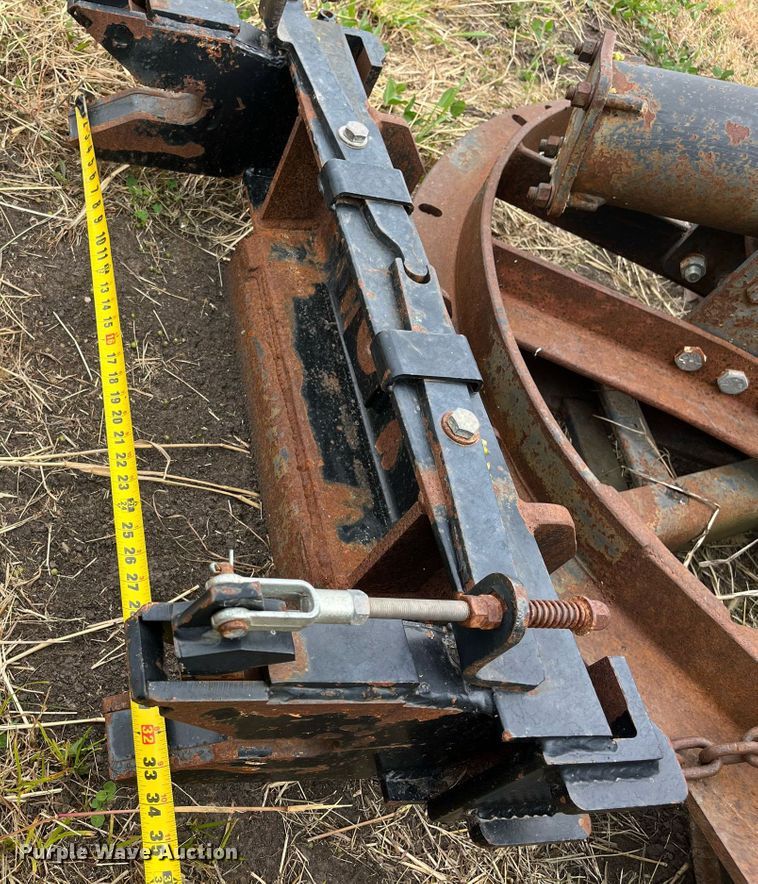 image for item MN9345 Valk V51075  snow plow