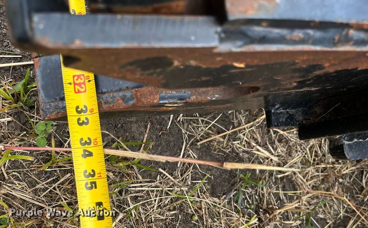 image for item MN9345 Valk V51075  snow plow