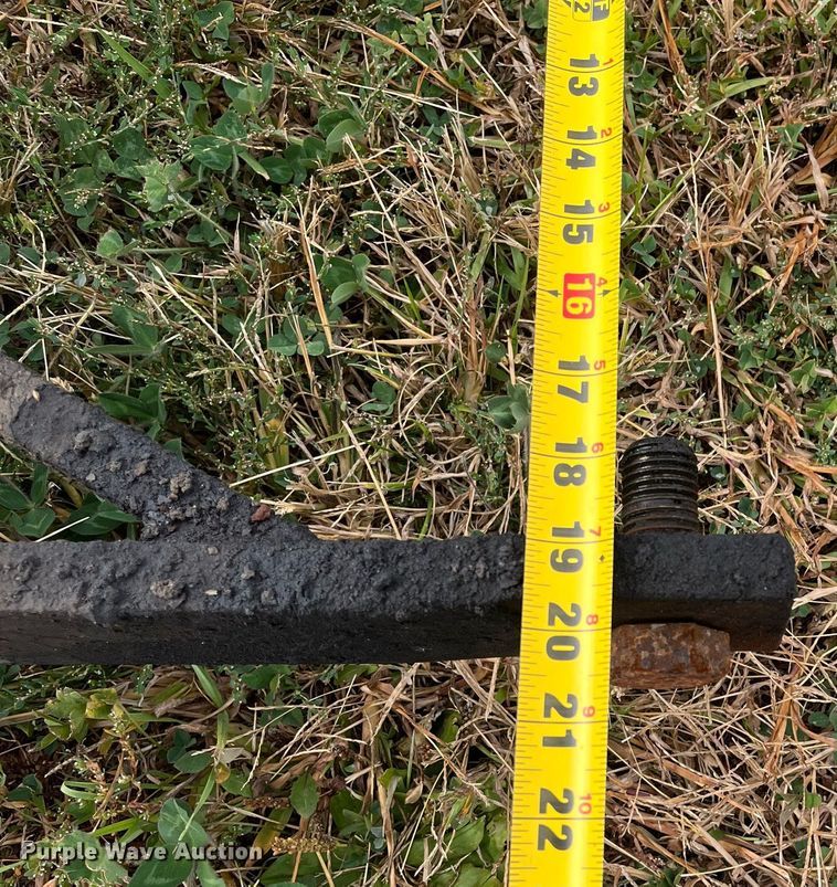 image for item MN9345 Valk V51075  snow plow