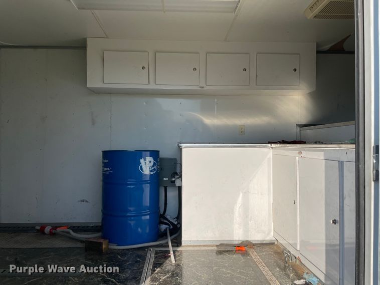 image for item MR9335 2002 Pace SCG8540TTA3  enclosed cargo trailer