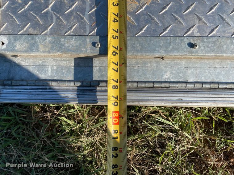 image for item MR9335 2002 Pace SCG8540TTA3  enclosed cargo trailer