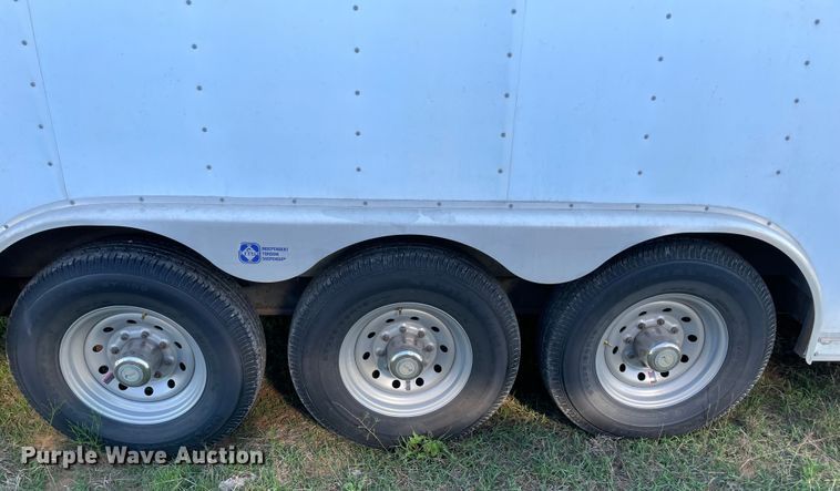 image for item MR9335 2002 Pace SCG8540TTA3  enclosed cargo trailer