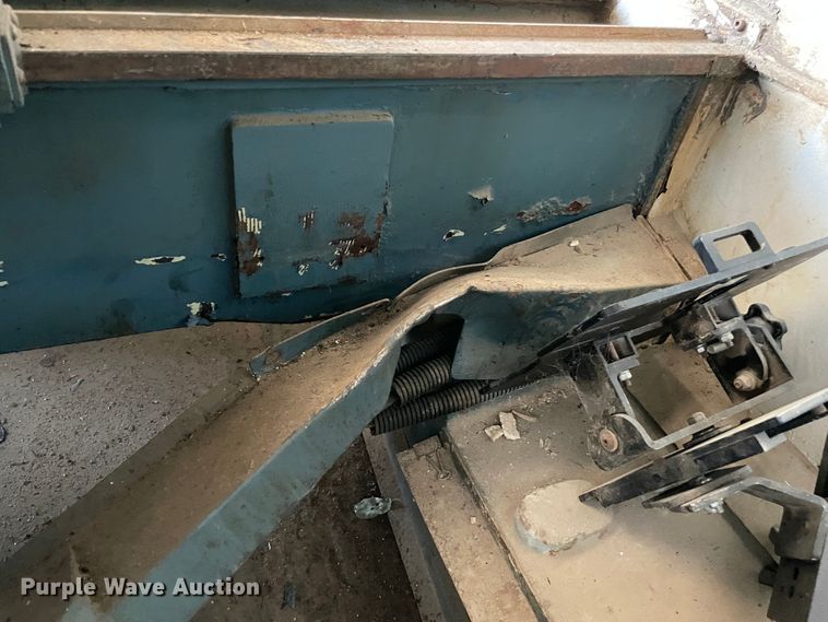 image for item MR9401 Bridgeport EZ Path II  lathe