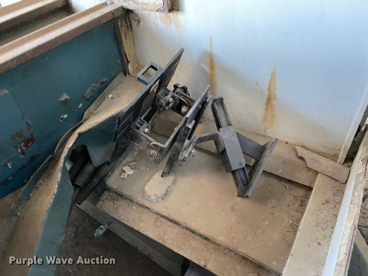 image for item MR9401 Bridgeport EZ Path II  lathe