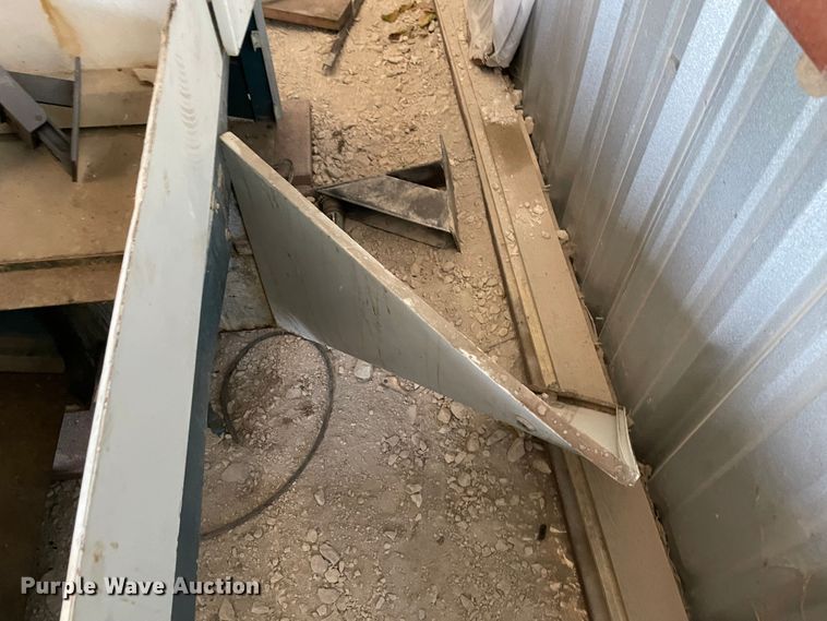 image for item MR9401 Bridgeport EZ Path II  lathe