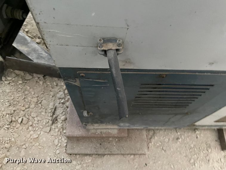 image for item MR9401 Bridgeport EZ Path II  lathe