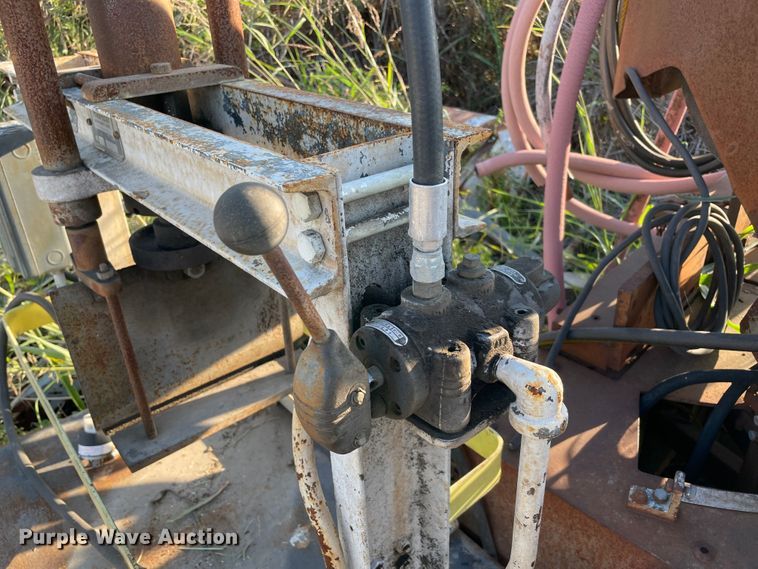 image for item MR9402 Ambrette  press