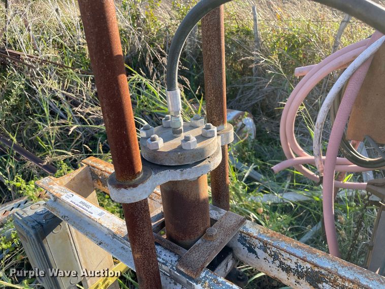 image for item MR9402 Ambrette  press