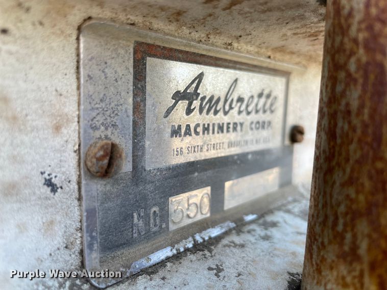 image for item MR9402 Ambrette  press