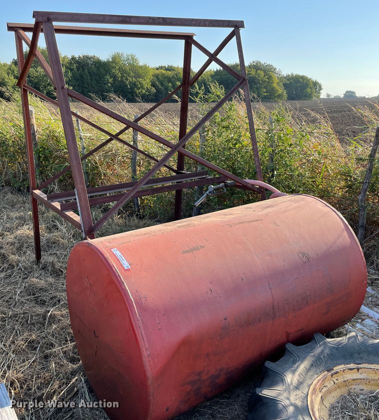 image for item MR9403 Fuel tank