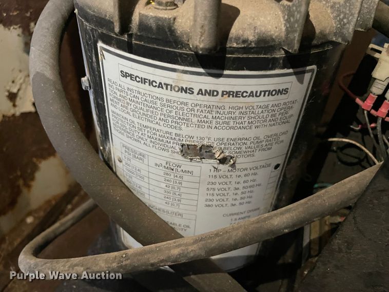 image for item MR9404 Eaton ET4020  crimp machine