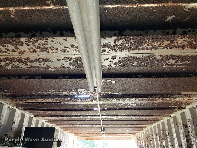 image for item MR9405 Shipping container