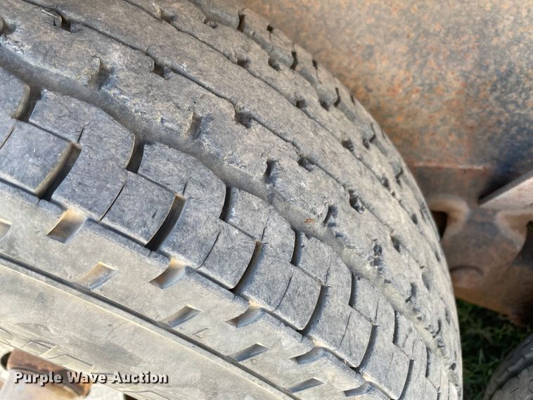 image for item MR9421 2012 Buck Dandy  equipment trailer