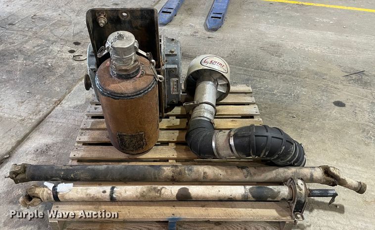 image for item MR9443 Tuthill T850  blower