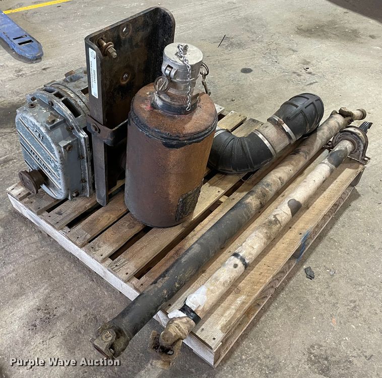 image for item MR9443 Tuthill T850  blower