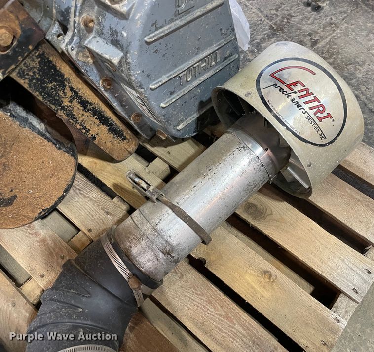 image for item MR9443 Tuthill T850  blower