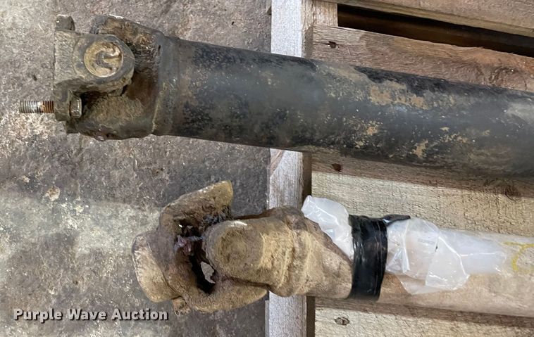 image for item MR9443 Tuthill T850  blower