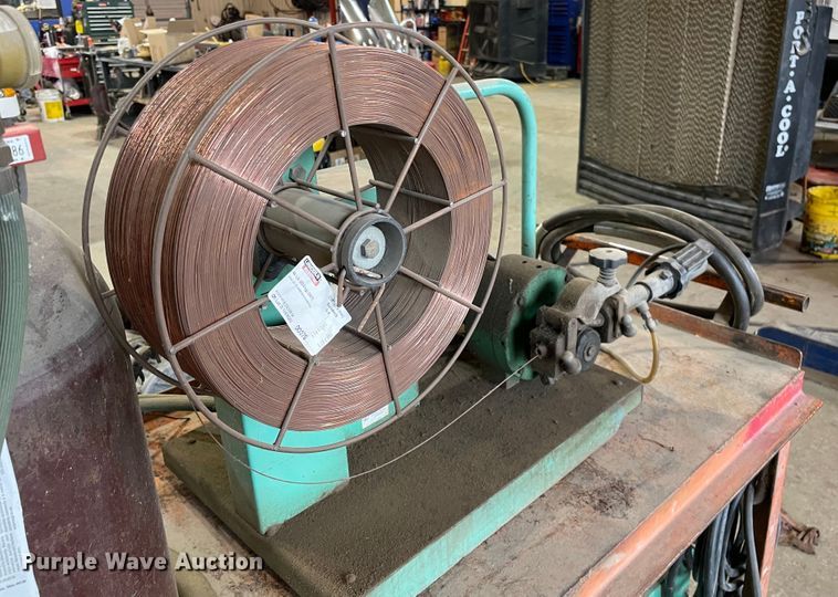 image for item MR9444 Linde MIG-35  welder