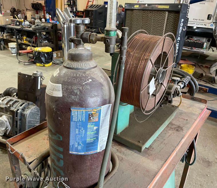 image for item MR9444 Linde MIG-35  welder