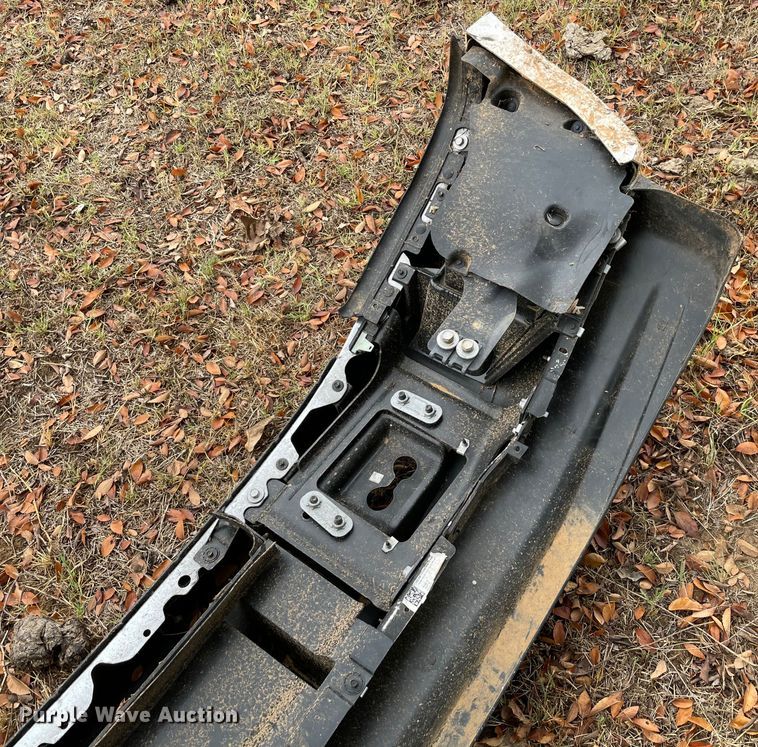 image for item MR9456 Ford  pickup truck bumper