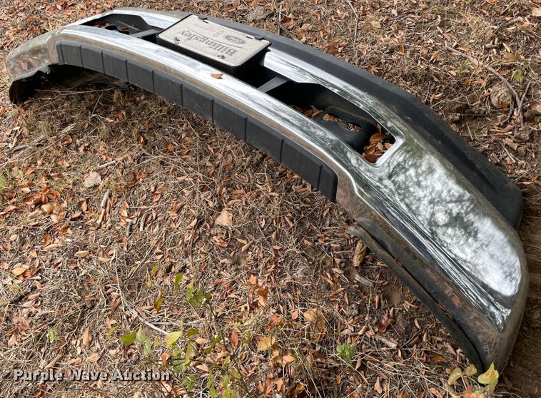 image for item MR9457 Ford  pickup truck bumper